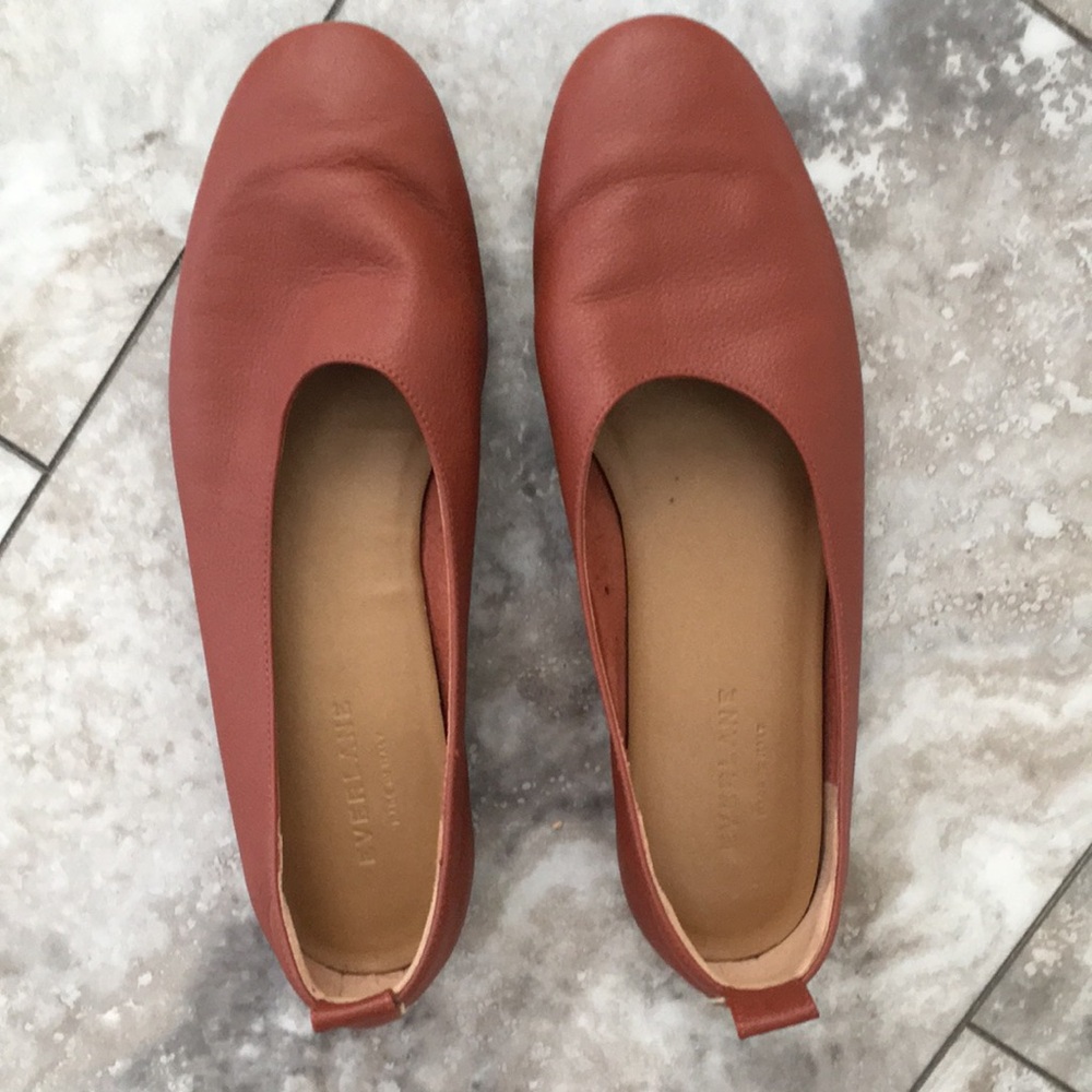 EVERLANE EUC REAL LEATHER COGNAC COLOR BALLET FLATS SIZE 7.5 - Picture 2 of 8